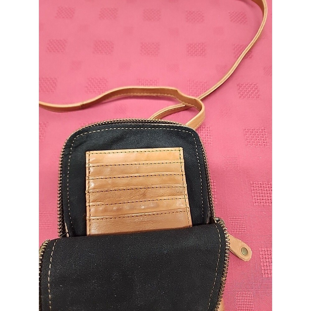 Harbour 2nd Crossbody Leather Credit Card Wallet Phone Bag Travel Purse Small - Picture 4 of 10